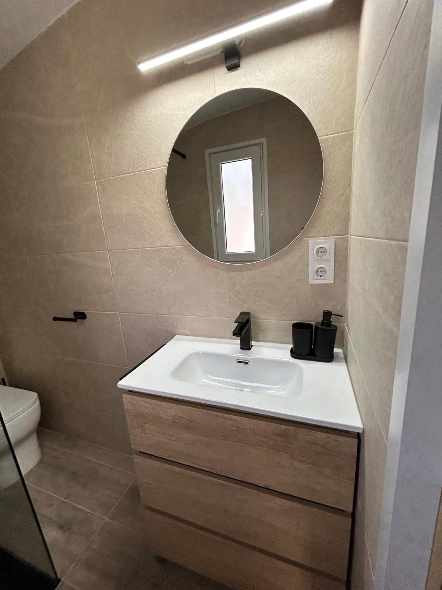 La Floresta Suite Sant Cugat del Vallès Exterior photo