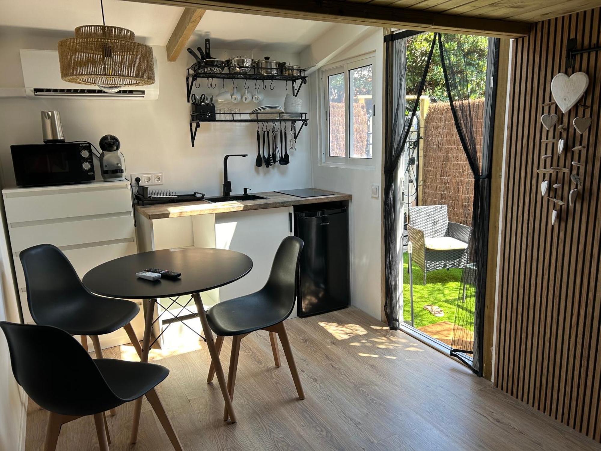 La Floresta Suite Sant Cugat del Vallès Exterior photo