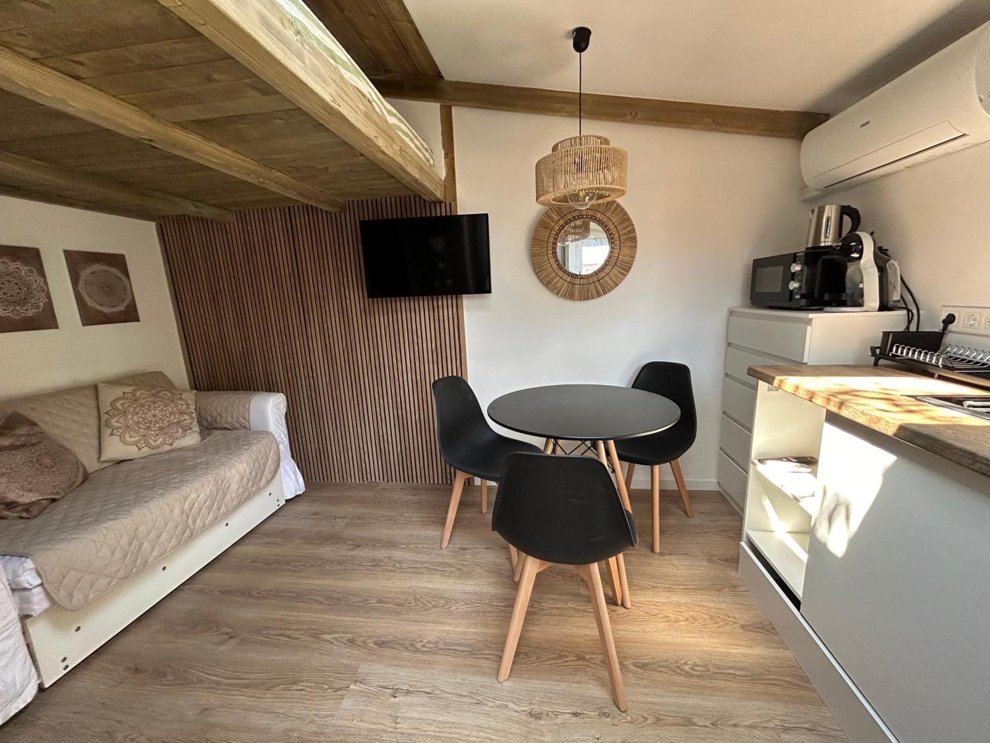 La Floresta Suite Sant Cugat del Vallès Exterior photo